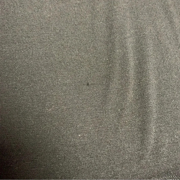 Express one eleven black top size small deep mesh v front and back - Picture 9 of 9